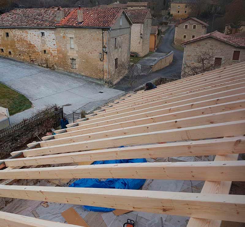 Tejados Riesgo montaje de tejado en estructura de madera